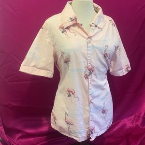 Rock Atoll size S, pink flamingo button up. Great condition, waters splash